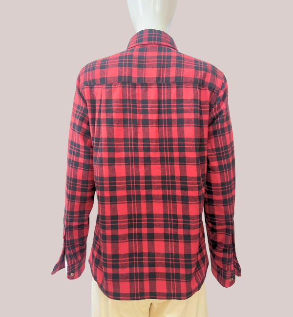 Two-pocket chequered long-sleeve shirt