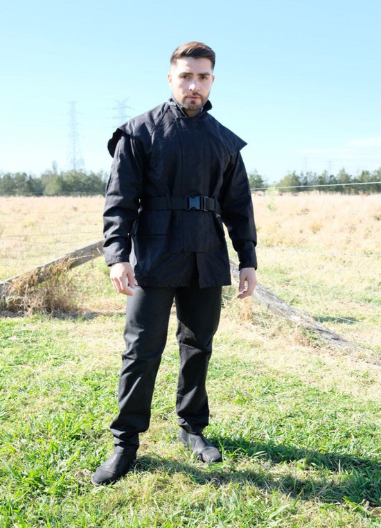 male model wearing all black clothing